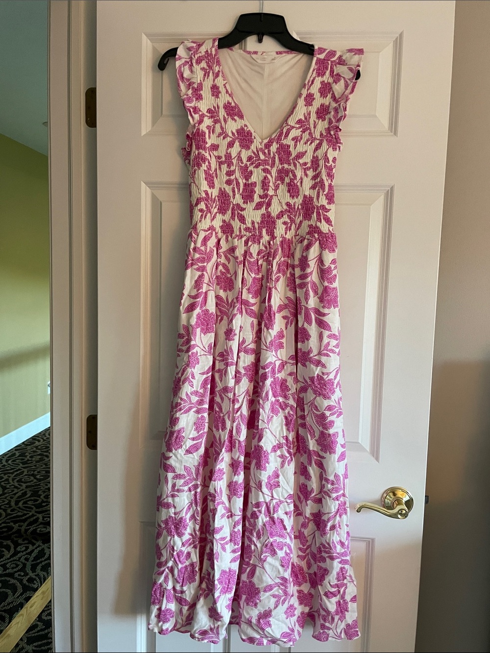Lauren Conrad - Women’s Pink Floral V-Neck Maxi Dress